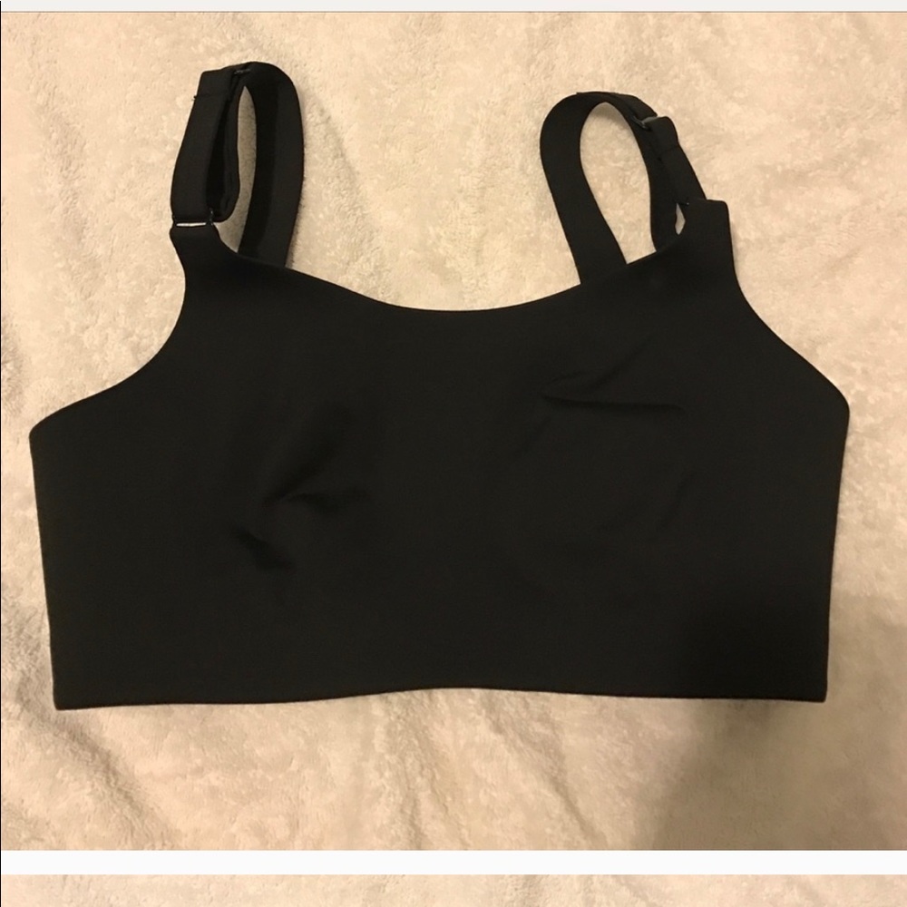 Lululemon sports bra 32DD
